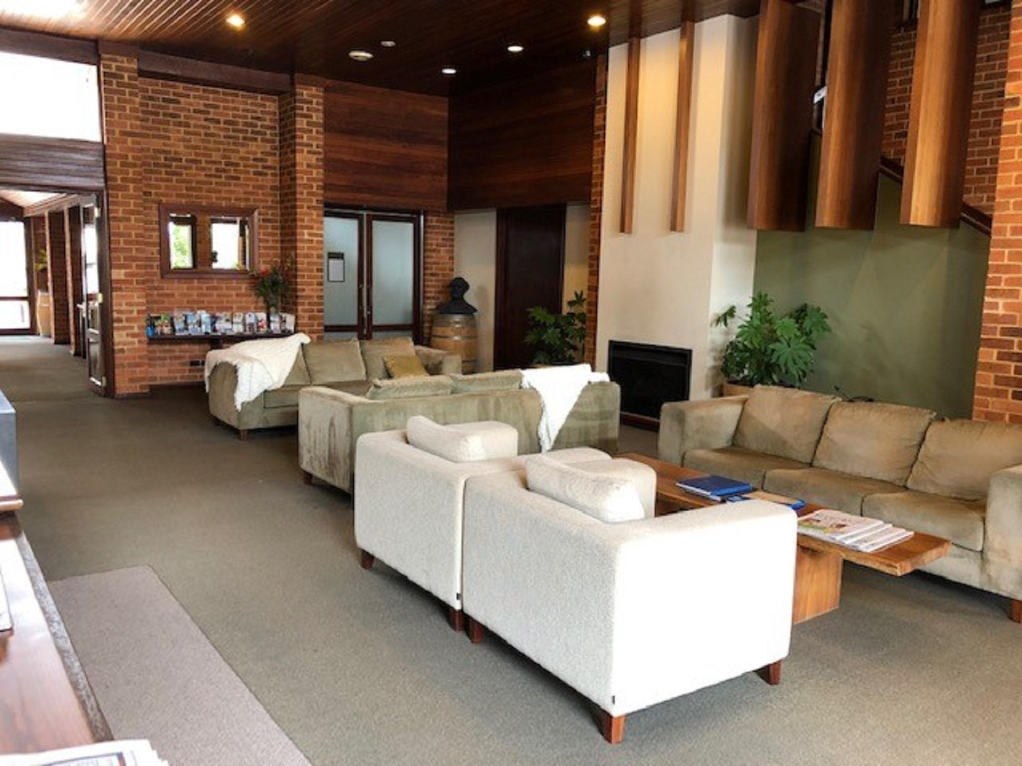 มาร์กาเร็ต อิน ทาวน์ อพาร์ตเมนต์ Aparthotel Margaret River ภายนอก รูปภาพ