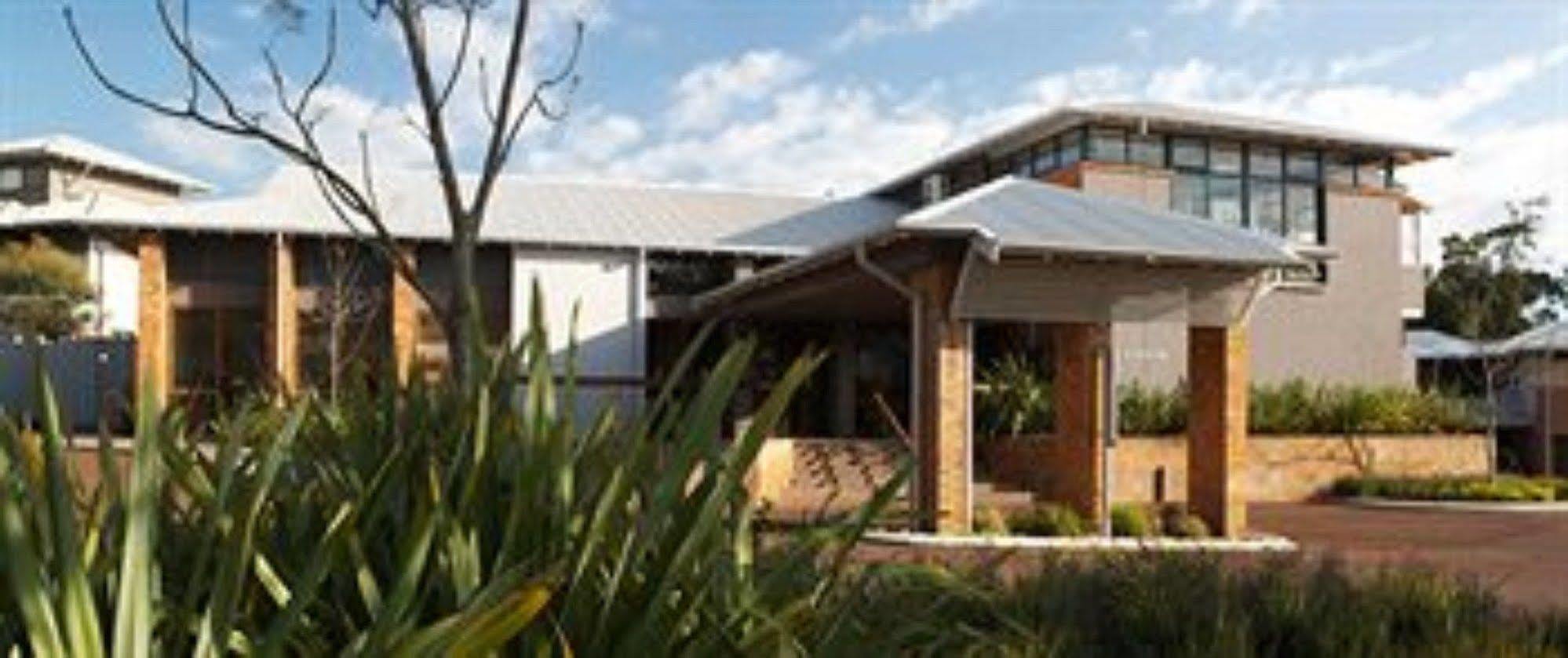 มาร์กาเร็ต อิน ทาวน์ อพาร์ตเมนต์ Aparthotel Margaret River ภายนอก รูปภาพ