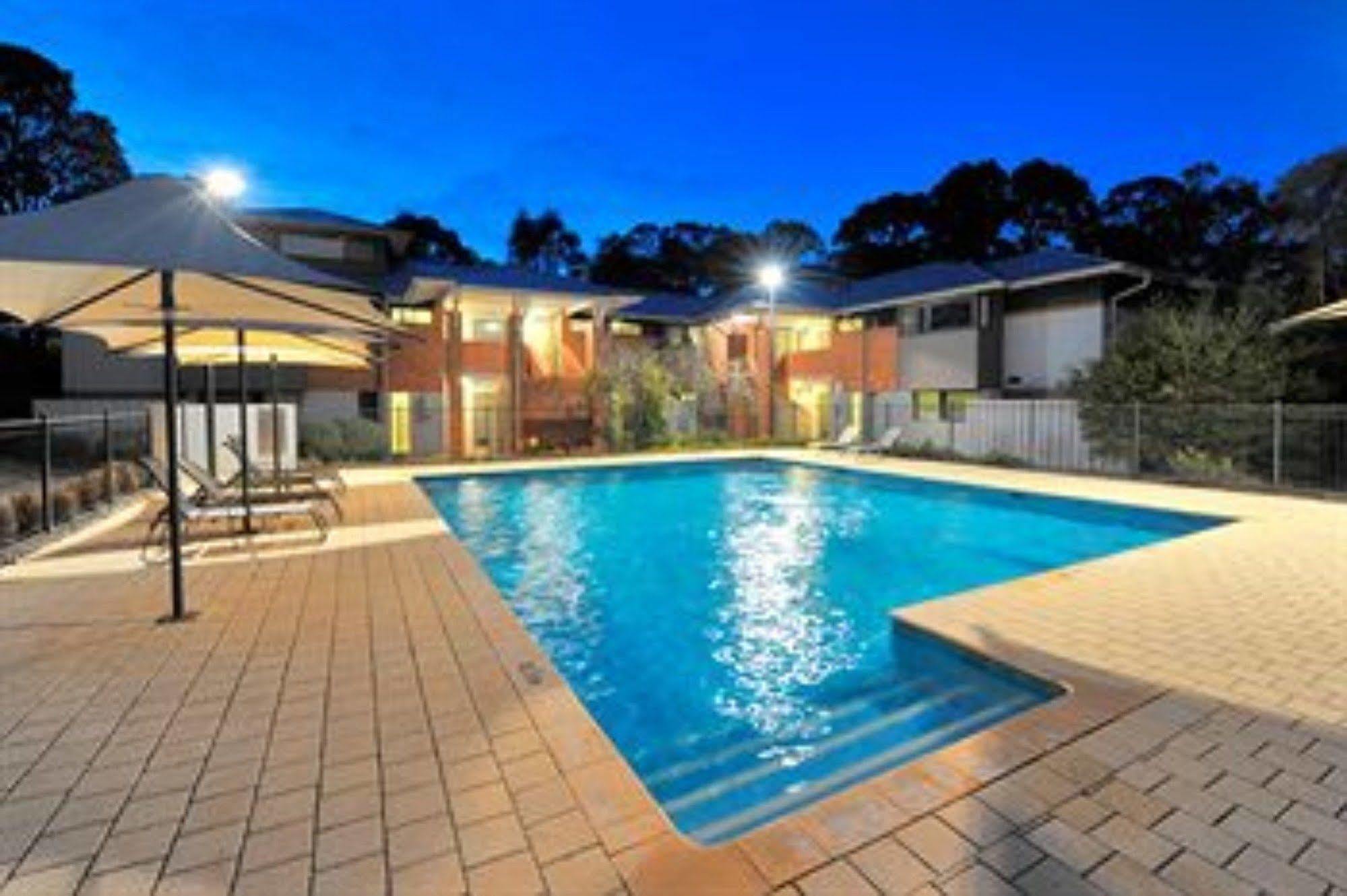 มาร์กาเร็ต อิน ทาวน์ อพาร์ตเมนต์ Aparthotel Margaret River ภายนอก รูปภาพ